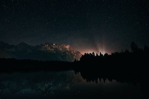 [100+] Beautiful Dark Backgrounds | Wallpapers.com