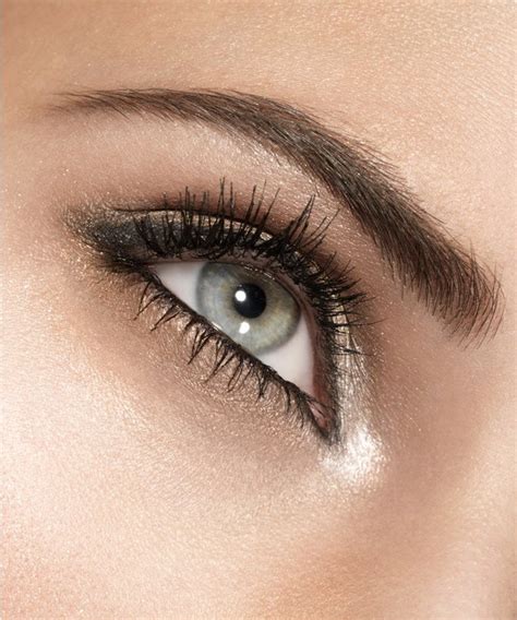 Microblading and Everything You Want to Know About Your Eyebrows | HD Beauty Academy