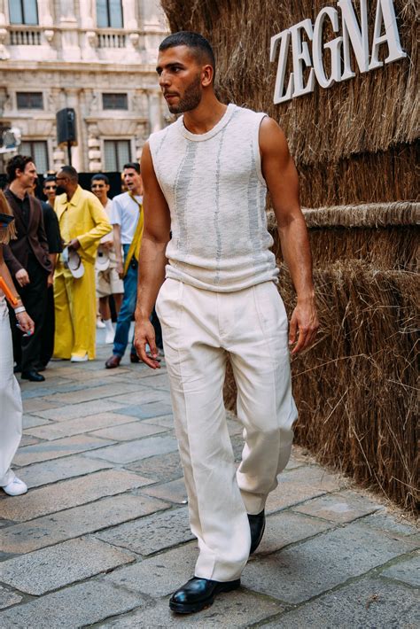 10 Men's Street Style Trends From Spring 2024 Menswear Fashion Week | Vogue