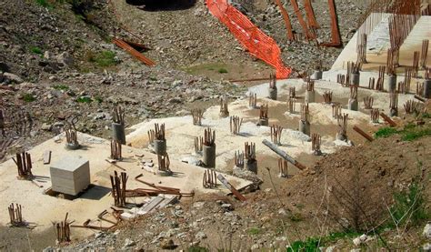 What is pile foundation? What are the Uses of different types of Piles ...