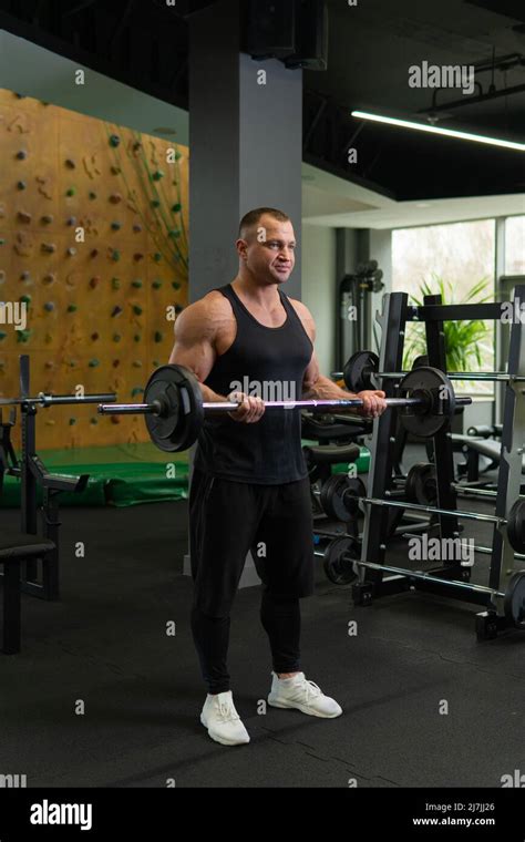 Lifting training athlete talc weight bench powerlifter press ...