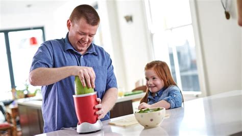 Lose Weight With This Four-Week Meal Plan For Men | Coach