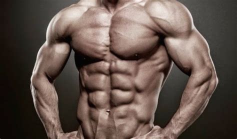 What is an effective strategy for men to balance intense strength training with adequate cardiovascular fitness without compromising muscle gains?