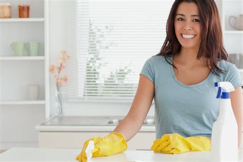 Clean up in Spanish | English to Spanish Translation ...