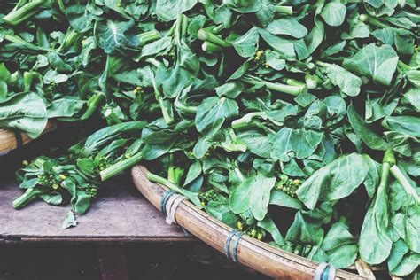 The Truth About Cruciferous Vegetables and Thyroid Health | Yuri Elkaim