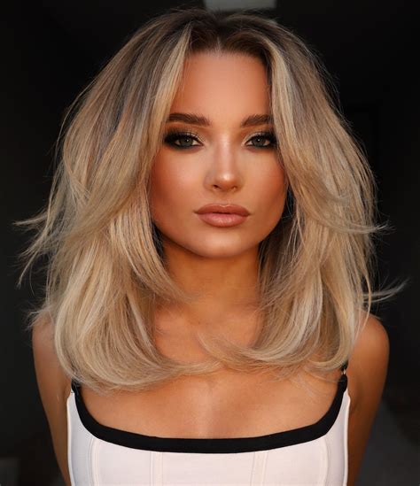30 Hot Looks with Face-Framing Layers to Sport in 2024 - Hair Adviser