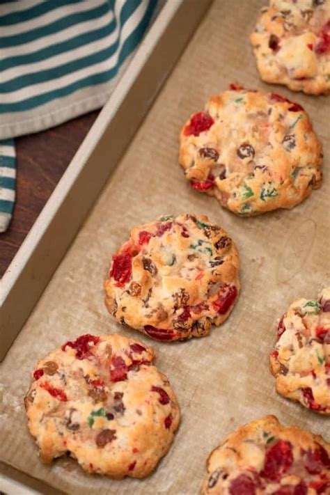 25 Best Fruitcake Recipes - How to Make Christmas Fruitcake