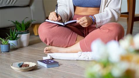 How to Clear Your Mind: 8 Techniques for Clearing Your Mind - 2025 ...