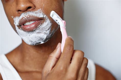 Debunking Shaving Myths with Pure Shave's Natural Solutions