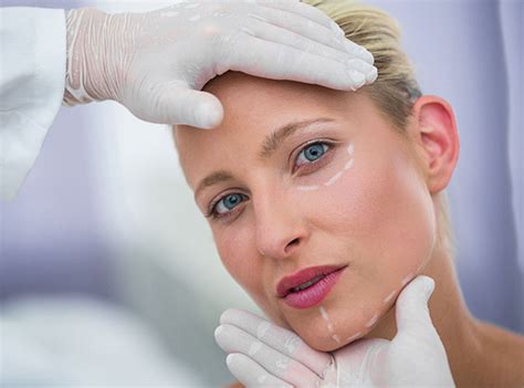 What Exactly Does a Dermatologist Do for Your Skin? 👨🏿👩🏻 - RemoteDerm Blog