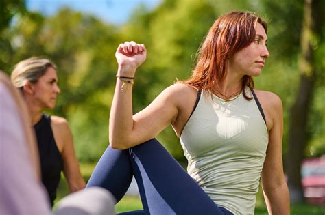 Warm-Up Stretching 101: How to Prepare for Your Workout - Anytime Fitness