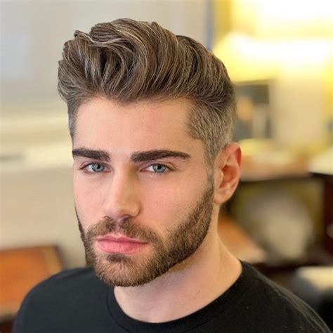 HairstylesForHeartShapedFaceMaleLongquiff