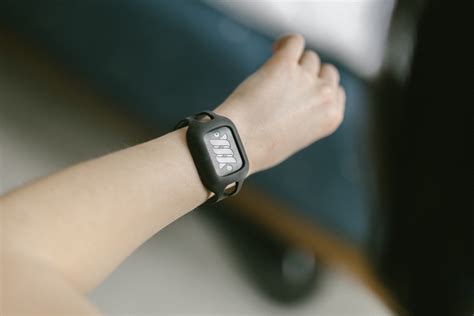 Designing a Sleep Tracking App and Device