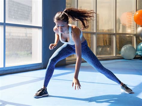5 Must-Know Workout Tips If You're New to Exercise | SELF