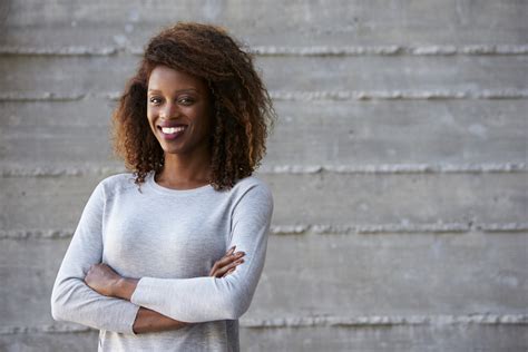 5 Powerful Books About Women Written By Women That Every Woman Must ...