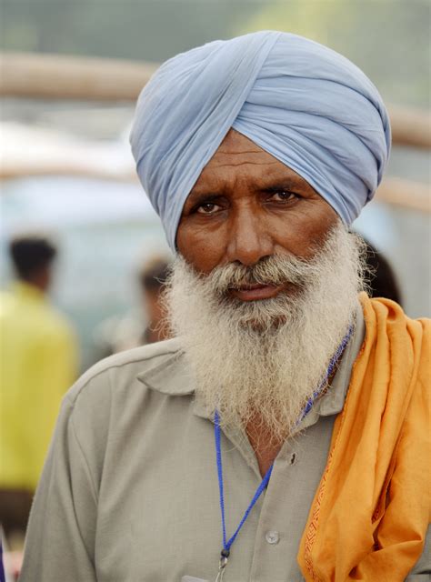File:Sikh man, Agra 07.jpg - Wikimedia Commons