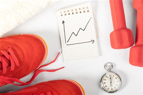 How To Properly Track Your Fitness Progress - Online Fitness Coach