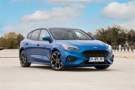 Best &amp; Worst Years of Ford Focus - Graphs &amp; Owner Surveys - FIXD Best ...
