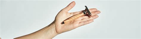Optimal shave: How to eliminate razor burn & ingrowns for a sharp, confident look?