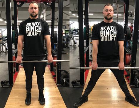 Conventional_vs._sumo_deadlift_lockout_position | PowerliftingTechnique.com