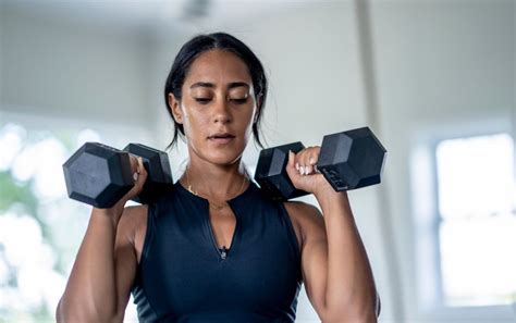 The Mind Muscle Connection: Does It Actually Exist, And What Does It Do?