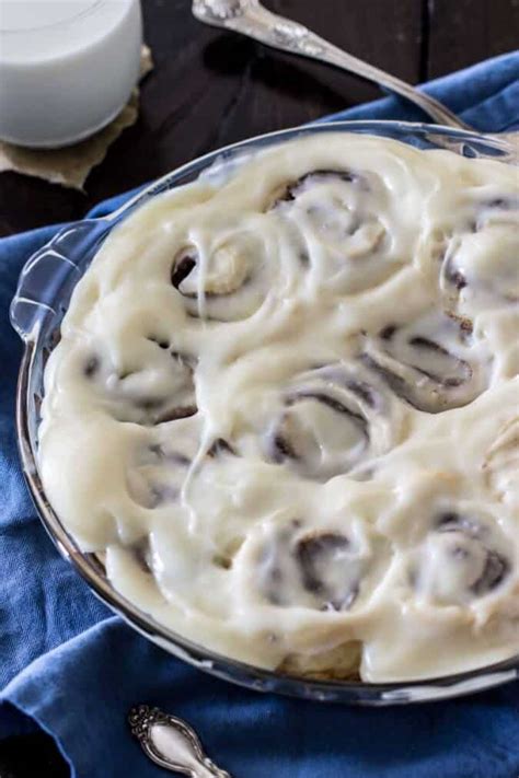 Easy Cinnamon Rolls (no yeast!)