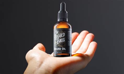 How to Apply Beard Oil ...the RIGHT Way - The Rugged Bros