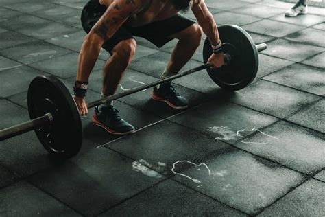 How to break a strength plateau for muscle gain?