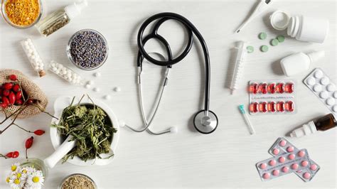 Explained: Holistic vs Modern Western Medicine - Global Autoimmune ...