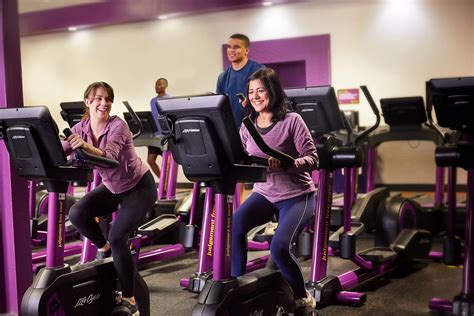 Gym in North Miami, FL | 900 NE 125th St, Miami, FL 33161 | Planet Fitness