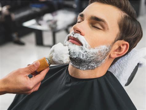How to Properly Shave: The 11 Common Shaving Mistakes And How To Make ...