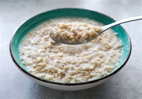 Oatmeal | Definition, Nutrition, Directions, &amp; Facts | Britannica