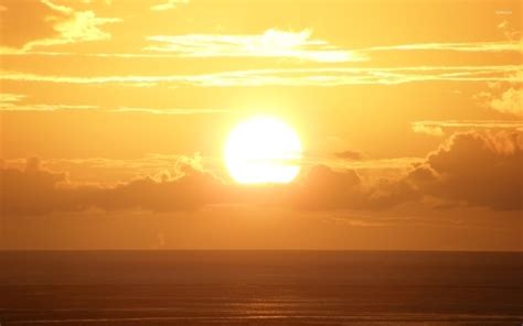 Bright sunset above the ocean wallpaper - Nature wallpapers - #44137