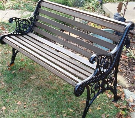 Antique Garden Benches - Designer Picks &amp; Photos