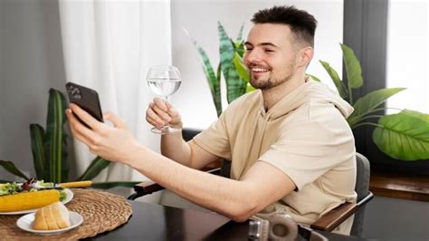 What specific dietary nutrients are particularly important for men to support healthy testosterone levels?